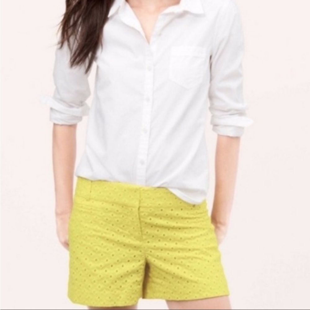 ♥️♥️Ann Taylor LOFT yellow Cotton Diamond Eyelet Riviera Shorts with 4" Inseam